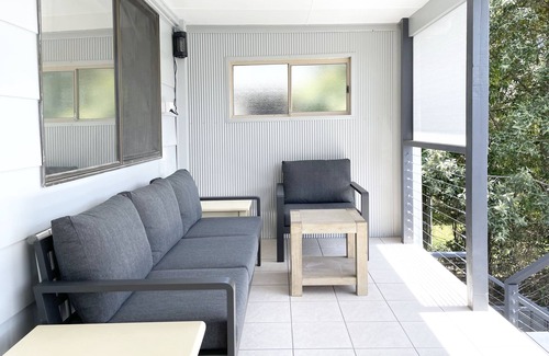 Broulee Villa | Self contained Top Unit - Surfs Up - Hear the sea at night.