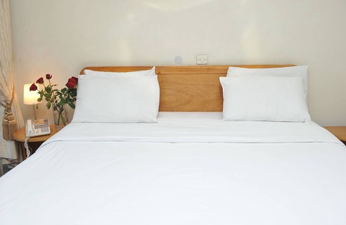 Piazza Hotel | Semein Hotel