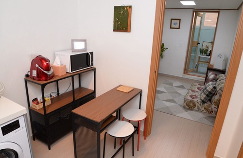 Gwangjin Condo | Semi-basement unit nearby Achasan and Children's Grand Park in Seoul