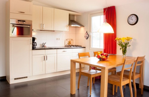 Rijpwetering Apartment | Semi-detached apartment in a rural setting