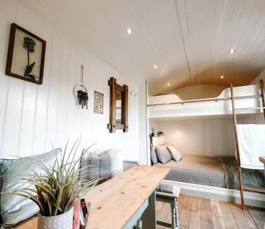 Eglwysbach House | Semi Detached Cottage Snowdonia with hot tub