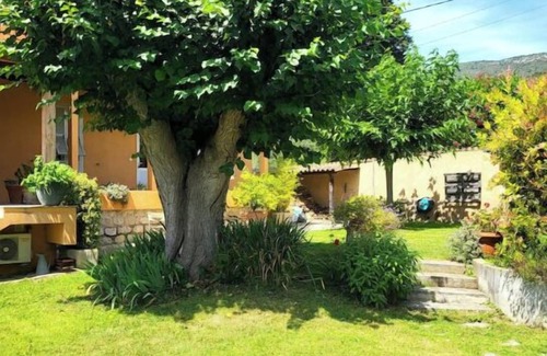 Tourrette-Levens House | Semi-detached house 20 minutes from Nice center Garden swimming pool Summer kitchen