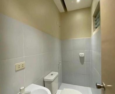 Mandaue Apartment | Semi-Furnished Studio - Estancia Mandaue