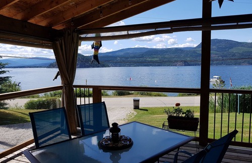 Blind Bay Cottage | Semi-Waterfront Cottage, w/beach & dock access & buoy, West View, Pet Friendly