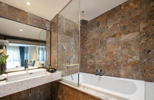 Quan Hoa Hotel | SEN BOUTIQUE HOTEL - Managed by SEN HOTEL GROUP