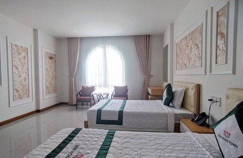 Chau Thanh Hotel | Sen Hong Town