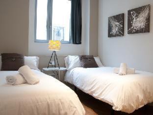 La Sagrada Familia Apartment | Sensation Sagrada Familia