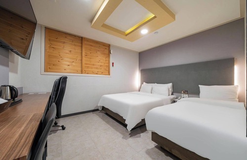 Jungwon-gu Hotel | Seongnam Hotel K