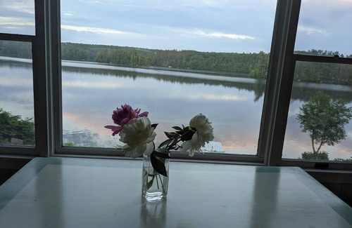 Newcastle Cottage | September 2025 Availability Damariscotta lakefront house on Maine's coast