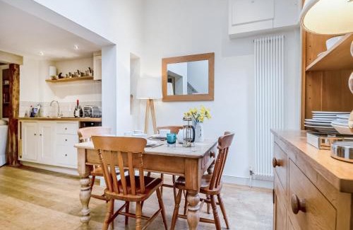 Wenhaston House | September Cottage