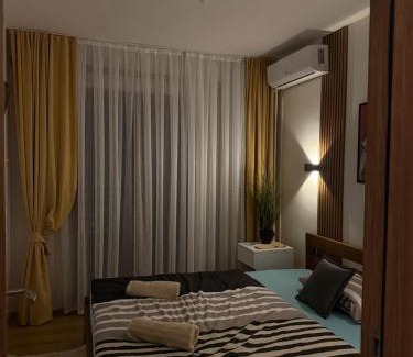 Pejë House | Serana Stays