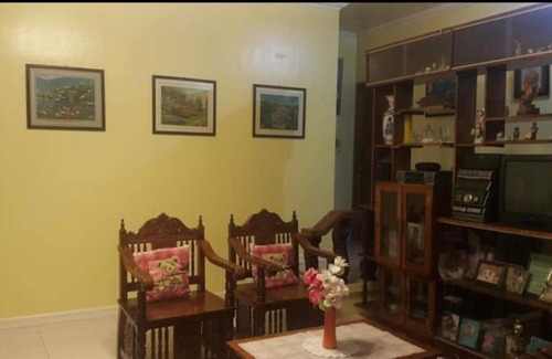 Hindang Bed & Breakfast | Serdena Homestay Fronting Cuatro Islas