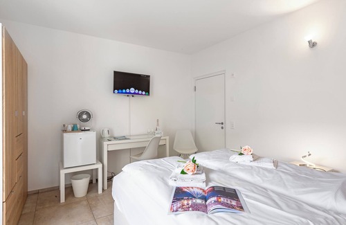 Terre di Pedemonte Hotel | Serenata Room 4, Cavigliano, Centovalli, Switzerland