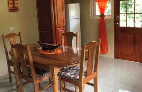 Trafalgar Apartment | Serene 2-bedroom apartment with AC in Saint George Parish