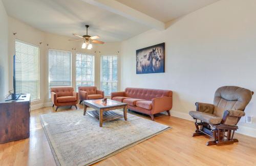 Westminster House | Serene 50-Acre Nature Retreat Near Melissa and Anna
