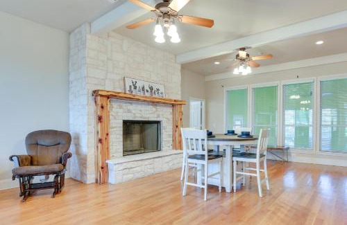 Westminster House | Serene 50-Acre Nature Retreat Near Melissa and Anna