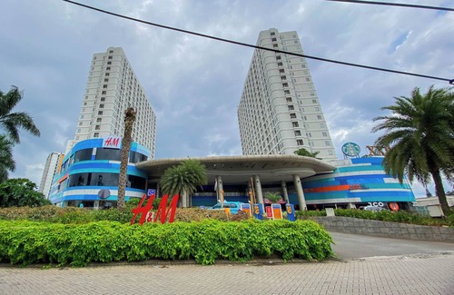 Depok Apartment | Serene And Nice Studio At Cinere Bellevue Suites Apartment