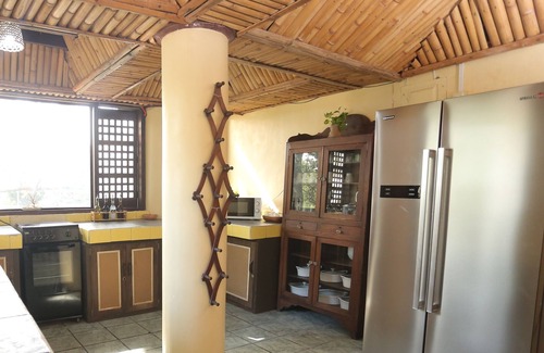 San Juan House | Serene beach house & cabana near Vigan