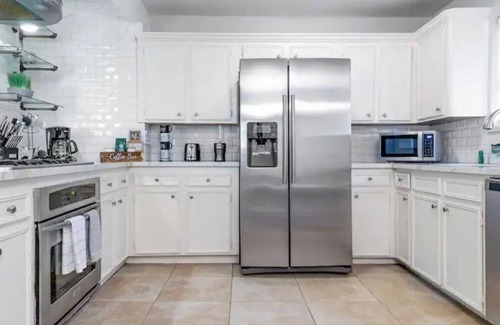 Grogan's Mill House | SERENE BOHEMIAN MANOR|FAMILY RETREAT|4BD 2.5BA