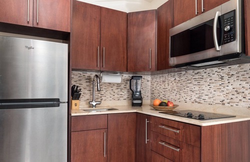 Long Bay Apartment | Serene Caribbean Deluxe Beach Front Studio w/Pool - Karana Studio 2