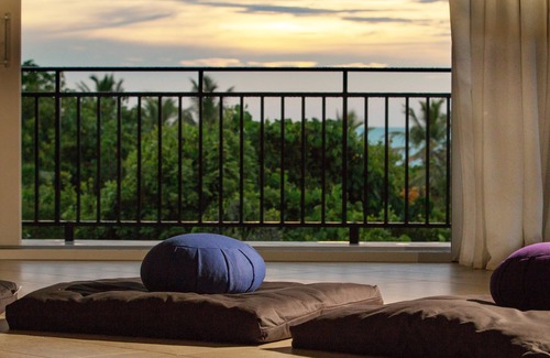 Long Bay Apartment | Serene Caribbean Deluxe Beach Front Studio w/Pool - Karana Studio 2