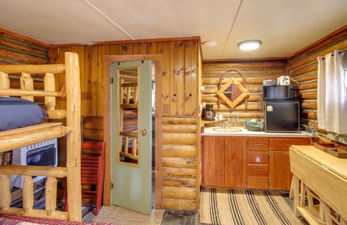 De Borgia Apartment | Serene DeBorgia Hideaway: Hiking & Fishing Nearby