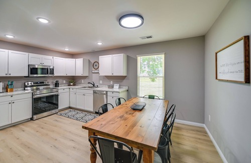 Dry Ridge House | Serene Dry Ridge Vacation Rental w/Nearby Fishing