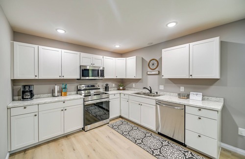 Dry Ridge House | Serene Dry Ridge Vacation Rental w/Nearby Fishing