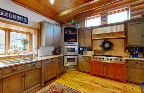 Orange Prairie House | Serene estate home with private pool, stunning 360 views