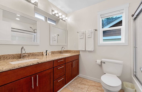 Kent House | Serene Haven On SE 101st Pl #41907