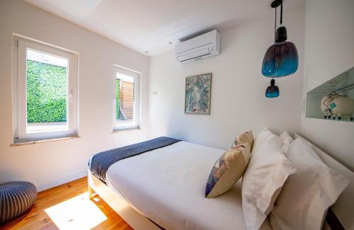 Sacramento Apartment | Serene Hideaway in Chiado
