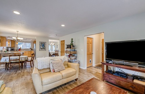 Montgomery Estates House | Serene Montgomery Estates Ski & Beach Haven | Large Deck | Nearby Hiking