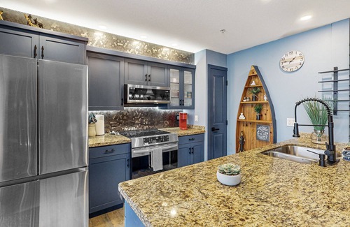 Big White Ski Resort Condo | Serene mountain retreat with private hot tub and dog-friendly