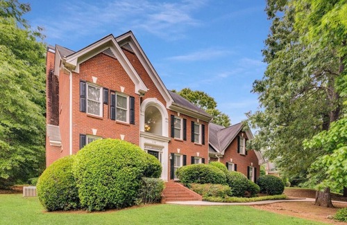 Conyers House | Serene Poolside Oasis 5 BR, Office, Luxe Amenities