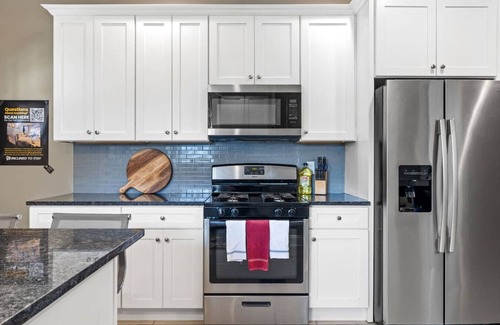 Brighton Heights House | Serene, Smart, & Stylish—Near Downtown, w/Parking