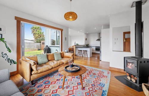 Fitzroy House | Serene Stay - Fitzroy Holiday Home