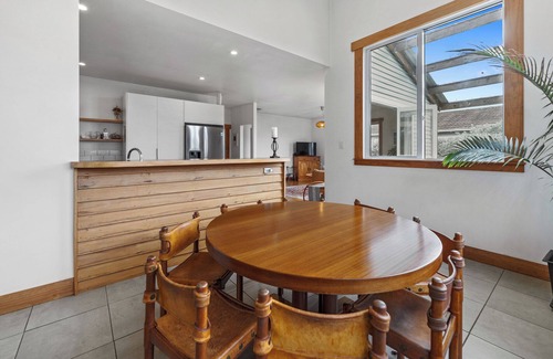 Fitzroy House | Serene Stay - Fitzroy Holiday Home