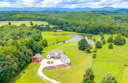 Travelers Rest Apartment | Serene Travelers Rest Apartment 7 Mi to Downtown!