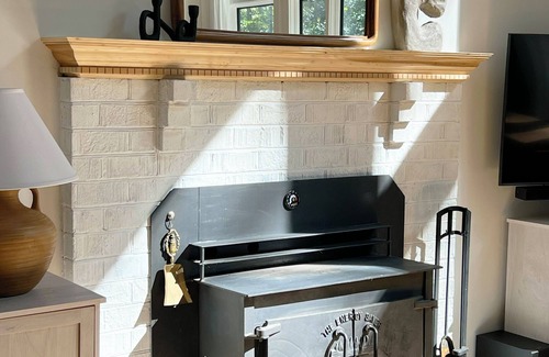 Walkerton House | Serene Woodland Wellness Retreat with Sauna, Cold Plunge & Hot Tub
