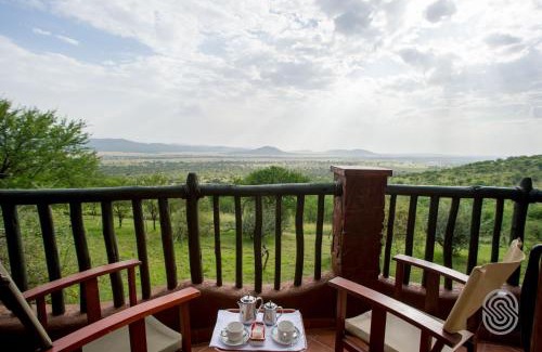 Serengeti National Park Cabin | Serengeti Serena Safari Lodge