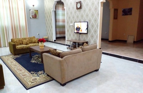 Tunguu House | Serenity at it's very best - 15 min from the airport.