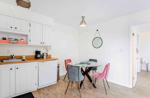 Willoughby Spit Condo | Serenity by the Sea Private Beach Pets Welcome