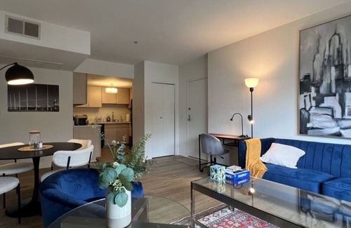 Wilshire Montana Apartment | Serenity Retreat in Santa Monica