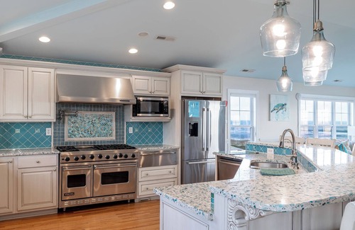 Pine Knoll Shores House | Serenity Shores - Oceanfront House, 5BR, 4.5BA, Pine Knoll Shores
