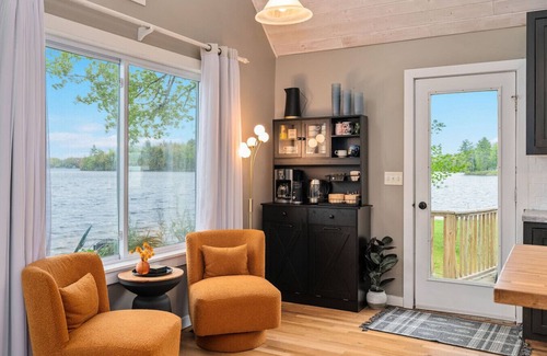 Traverse City House | Serenity Shores 5BD Hot Tub Fishing Hiking