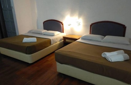 Batu Buruk Hotel | Seri Indah Resort SDN BHD