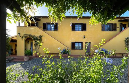 Riparbella Apartment | Serra Destri