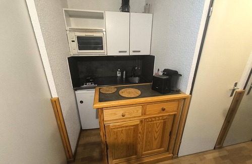 La Salle-les-Alpes Apartment | Serre Che 1st floor apartment 4pers. Pied de pistes, Shops nearby Aiglon Sud