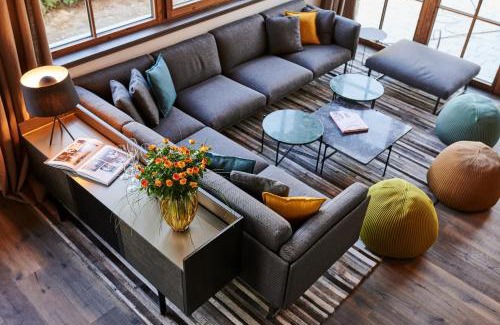 Kaprun Ski Chalet | Serviced Luxury Chalet Evi, Ski-in Ski-out