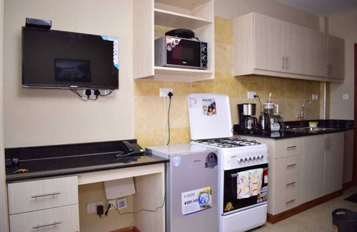 Nairobi West Apartment | Serviced Studio Apartments 7 mins drive to Airport